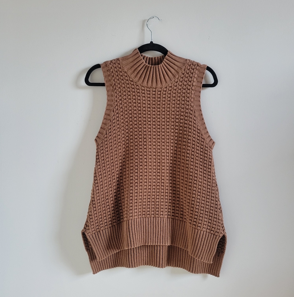 French Connection Mozart Popcorn Stitch Sweater Tank Womens Large Tan Cotton
